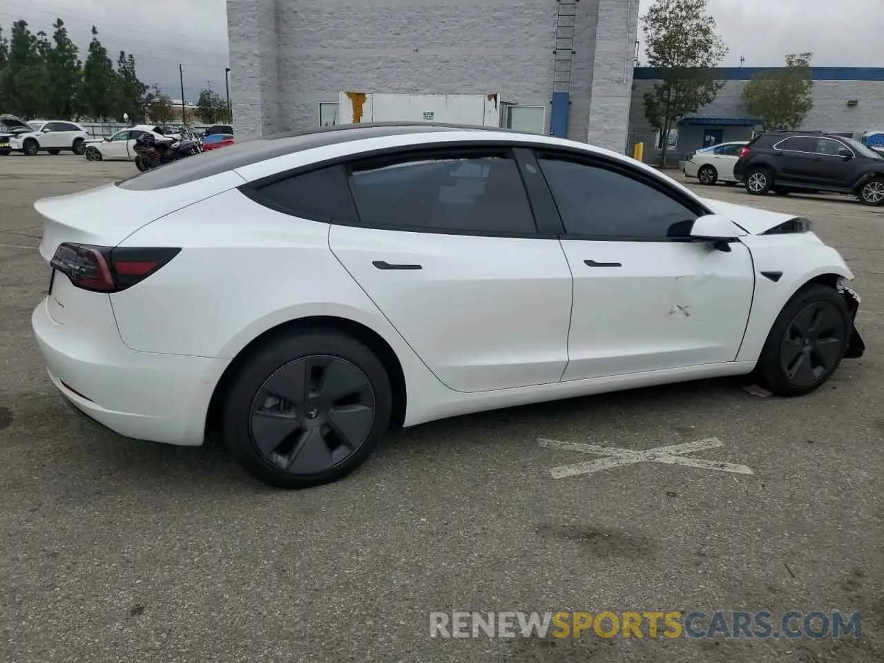 3 Фотография поврежденного автомобиля 5YJ3E1EB1MF032669 TESLA MODEL 3 2021