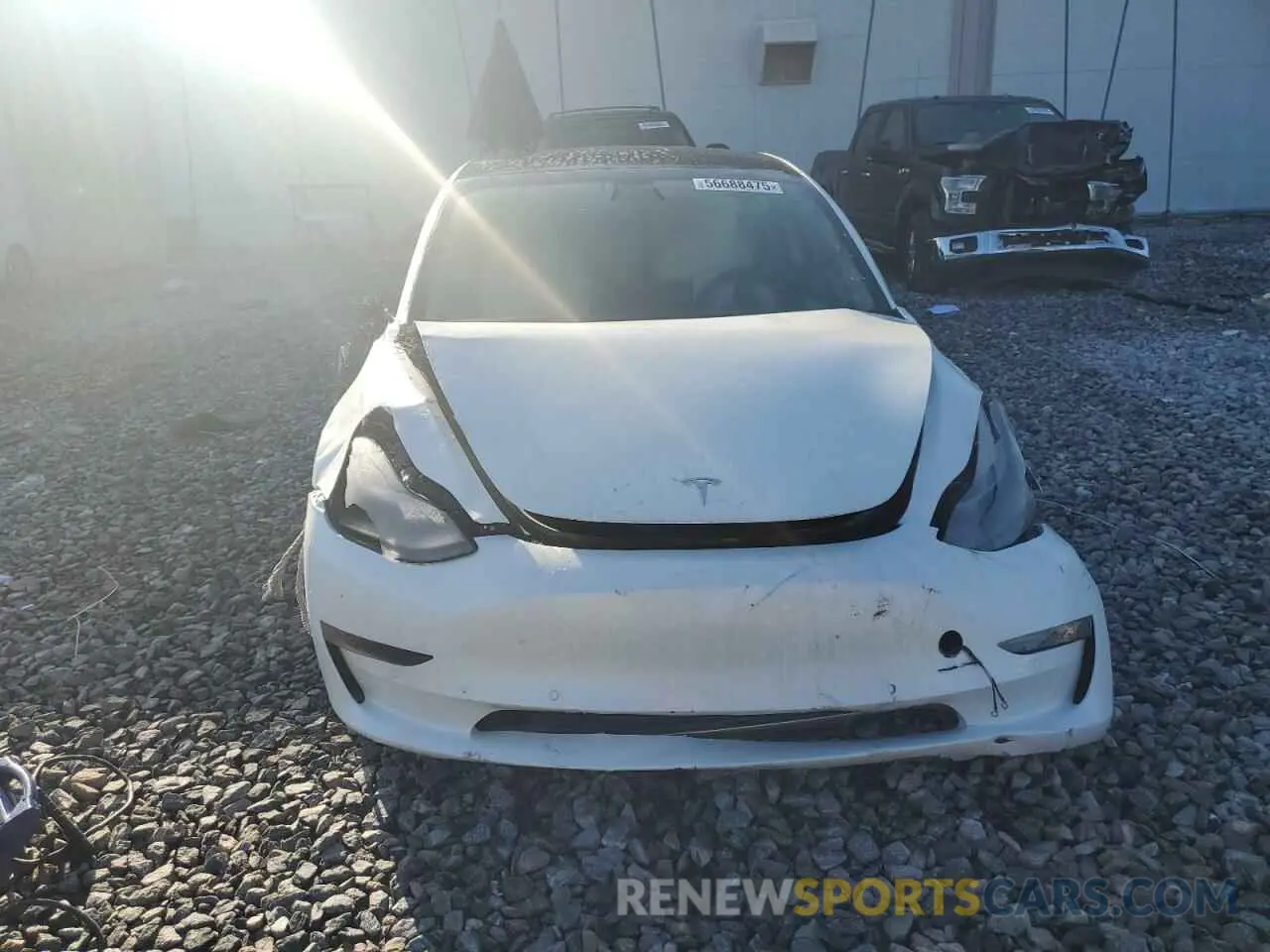5 Photograph of a damaged car 5YJ3E1EB1MF045812 TESLA MODEL 3 2021