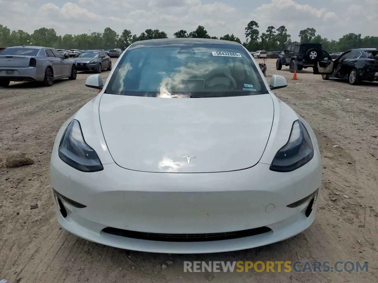 5 Photograph of a damaged car 5YJ3E1EB1MF049049 TESLA MODEL 3 2021