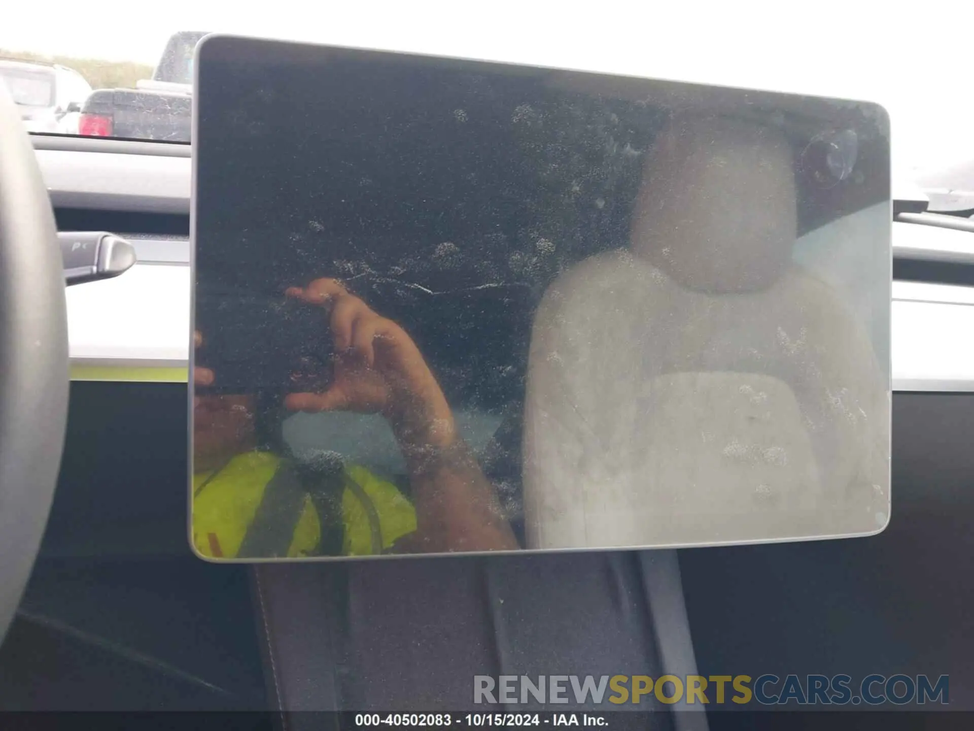 15 Photograph of a damaged car 5YJ3E1EB1MF094332 TESLA MODEL 3 2021