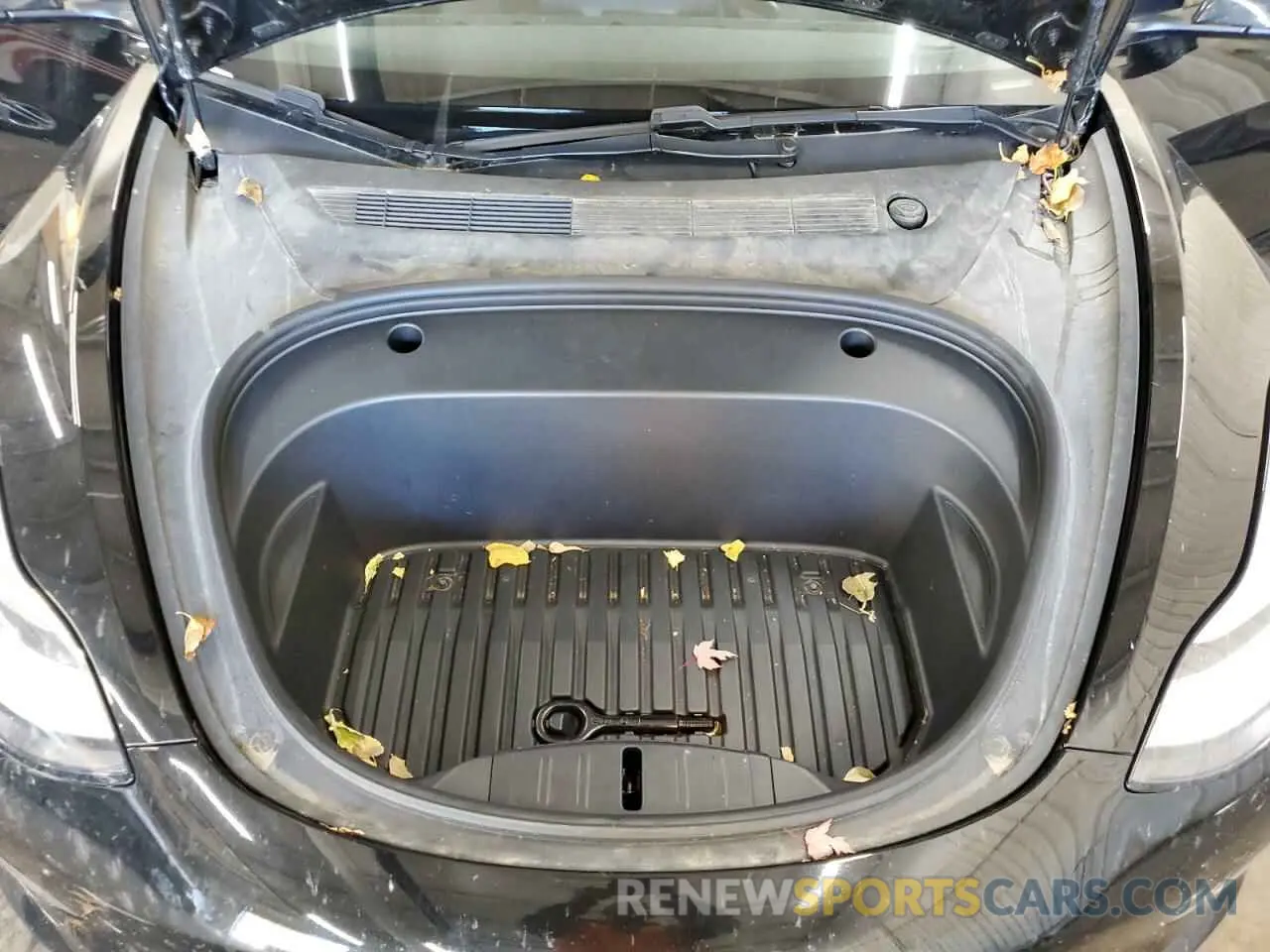 11 Photograph of a damaged car 5YJ3E1EB1MF857949 TESLA MODEL 3 2021