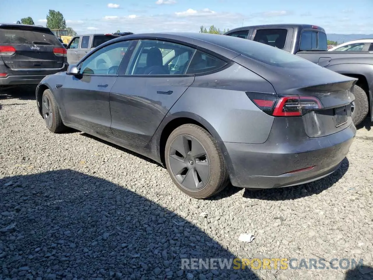 2 Фотография поврежденного автомобиля 5YJ3E1EB1MF858065 TESLA MODEL 3 2021