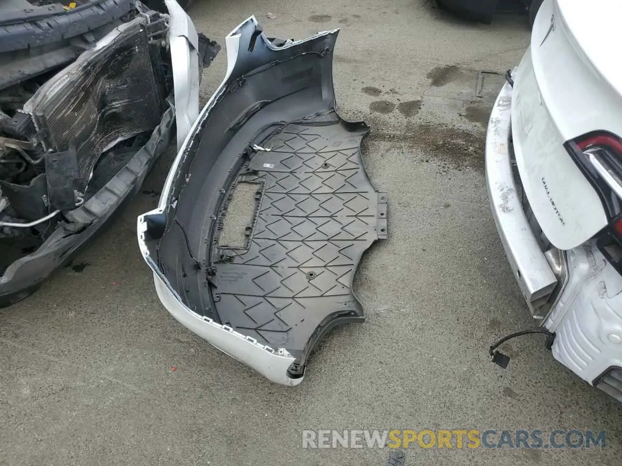 12 Фотография поврежденного автомобиля 5YJ3E1EB1MF937669 TESLA MODEL 3 2021
