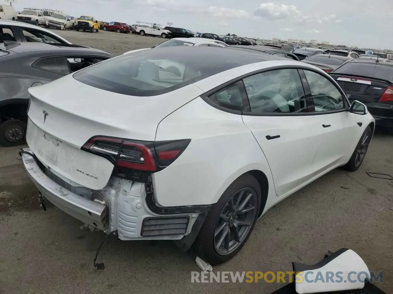 3 Фотография поврежденного автомобиля 5YJ3E1EB1MF937669 TESLA MODEL 3 2021