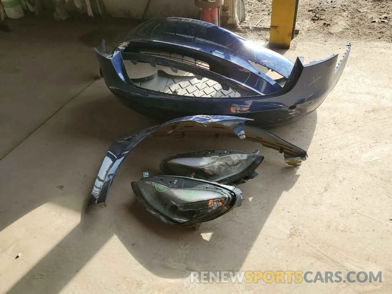 14 Photograph of a damaged car 5YJ3E1EB1MF939020 TESLA MODEL 3 2021