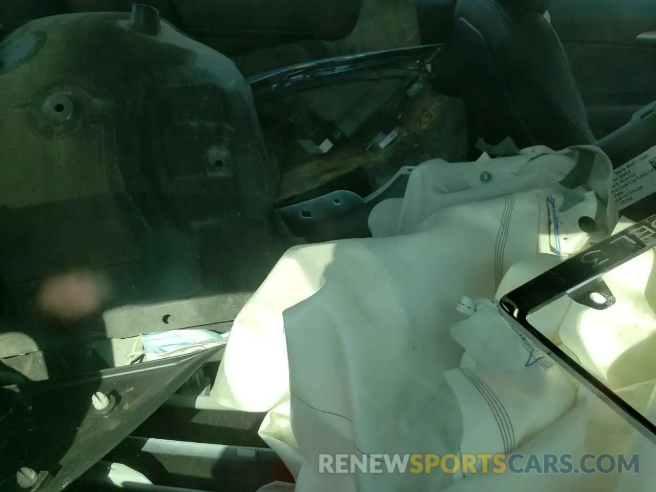6 Photograph of a damaged car 5YJ3E1EB1MF979128 TESLA MODEL 3 2021