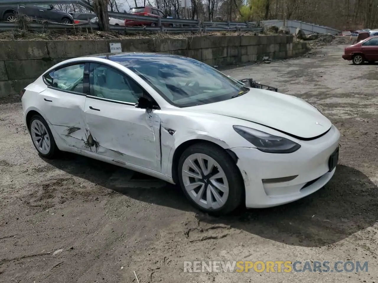 4 Фотография поврежденного автомобиля 5YJ3E1EB2MF032695 TESLA MODEL 3 2021