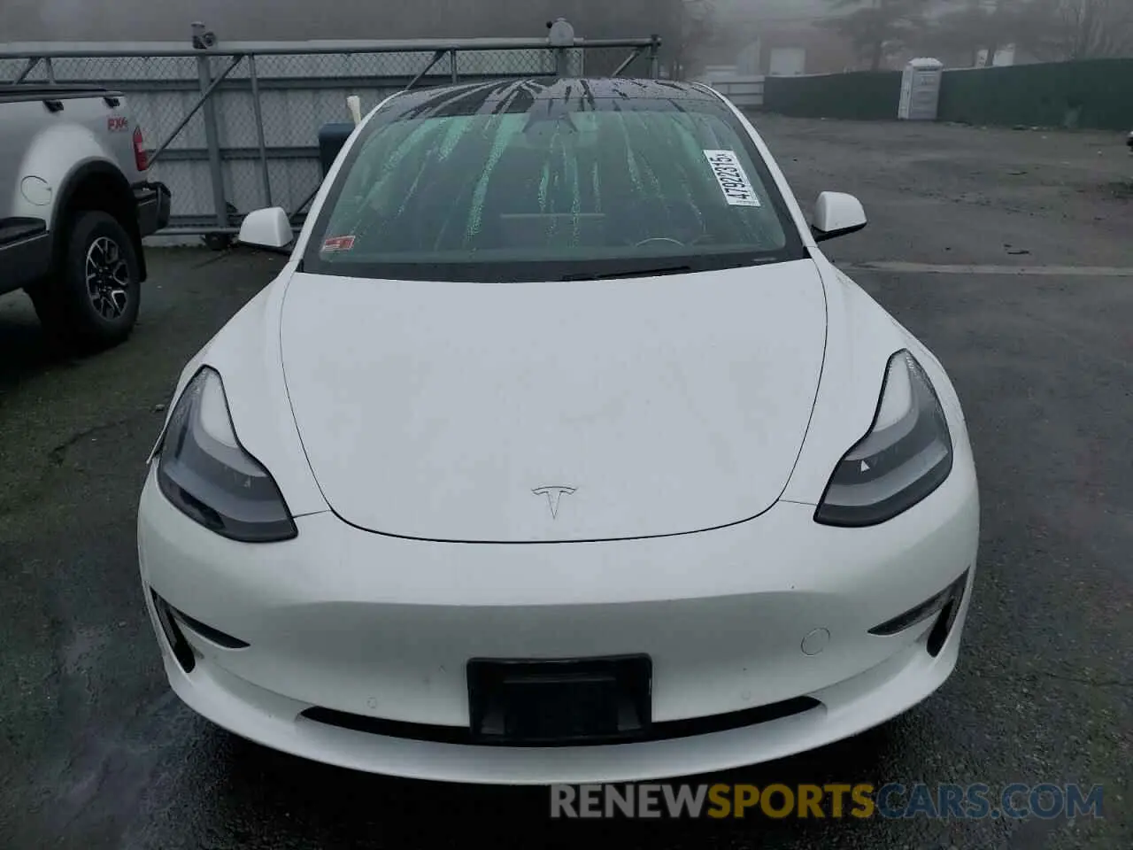 5 Photograph of a damaged car 5YJ3E1EB2MF048413 TESLA MODEL 3 2021