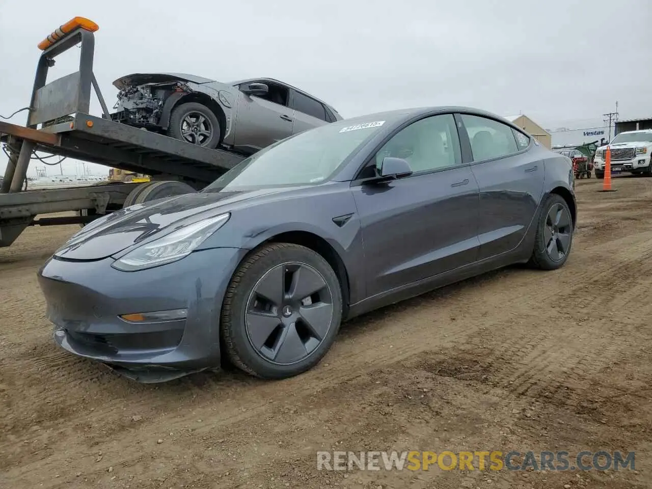 1 Фотография поврежденного автомобиля 5YJ3E1EB2MF852663 TESLA MODEL 3 2021