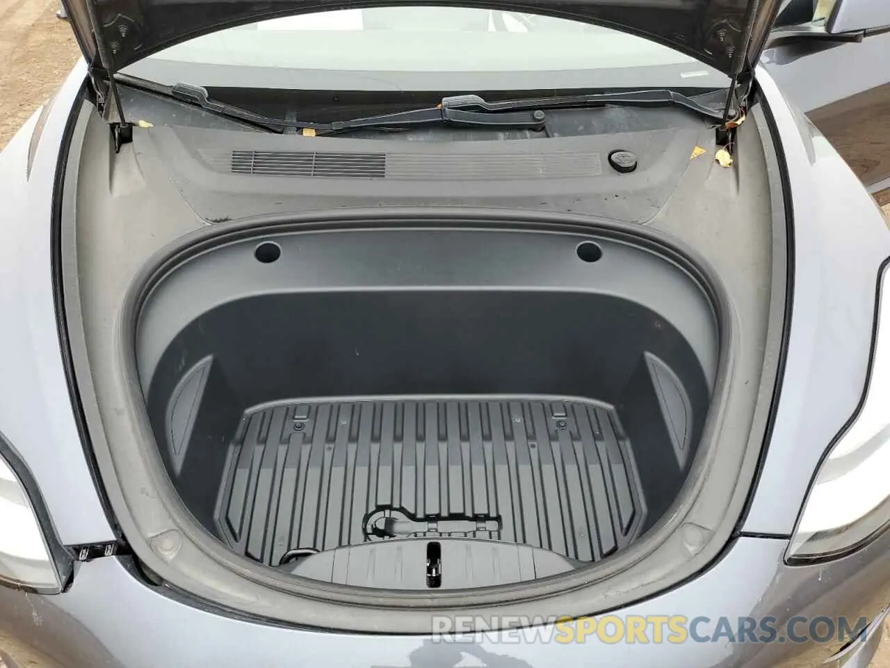 11 Фотография поврежденного автомобиля 5YJ3E1EB2MF852663 TESLA MODEL 3 2021