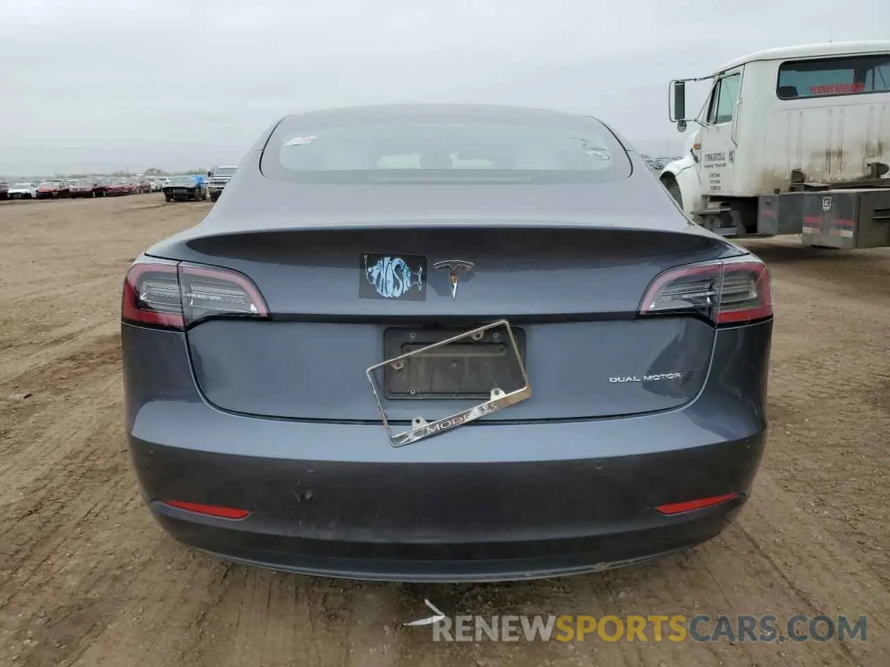 6 Фотография поврежденного автомобиля 5YJ3E1EB2MF852663 TESLA MODEL 3 2021