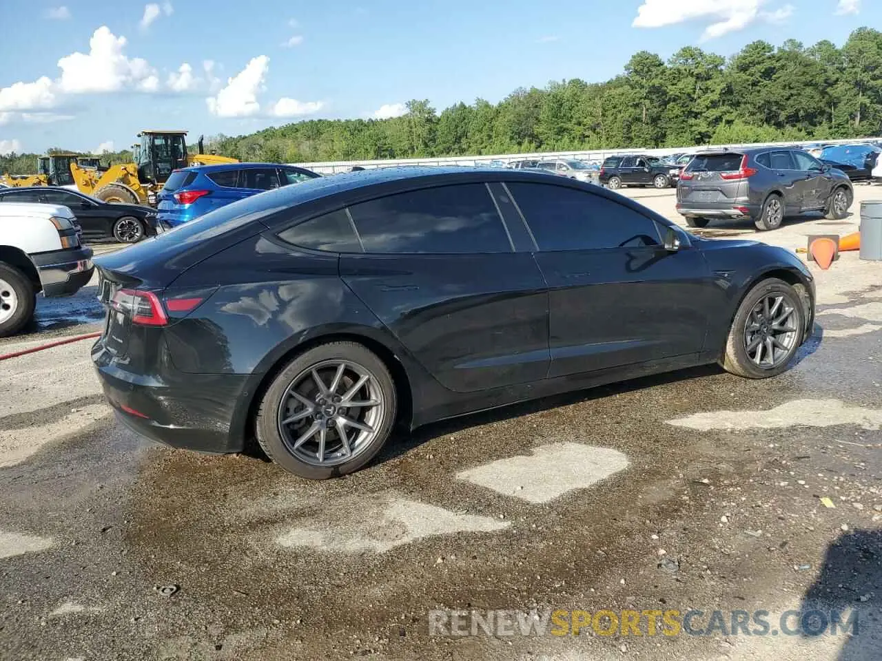 3 Фотография поврежденного автомобиля 5YJ3E1EB2MF948129 TESLA MODEL 3 2021