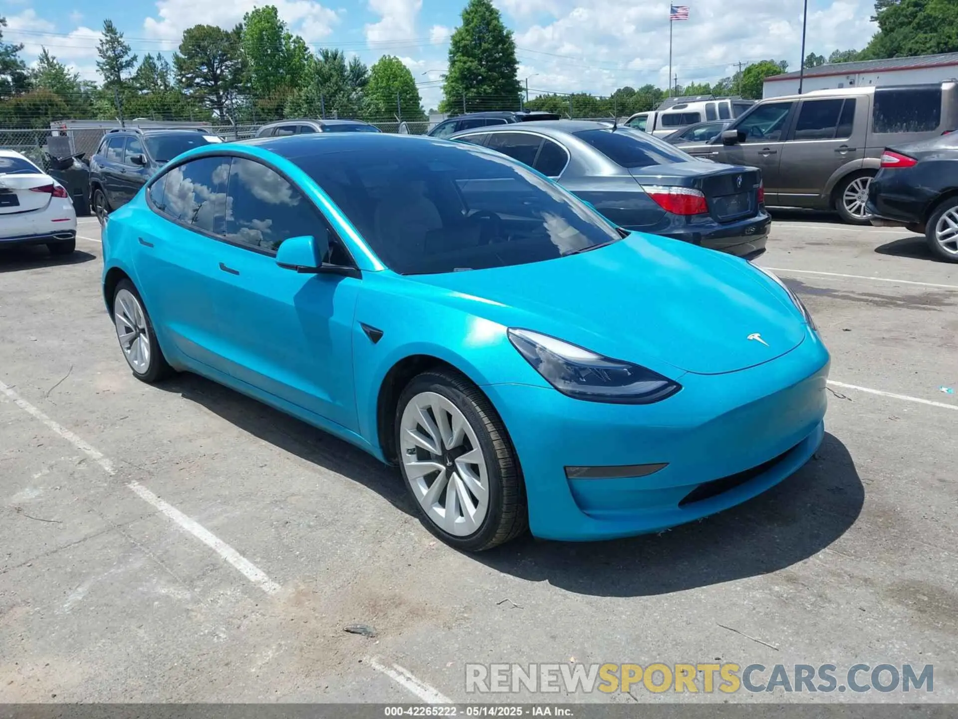1 Фотография поврежденного автомобиля 5YJ3E1EB2MF990302 TESLA MODEL 3 2021