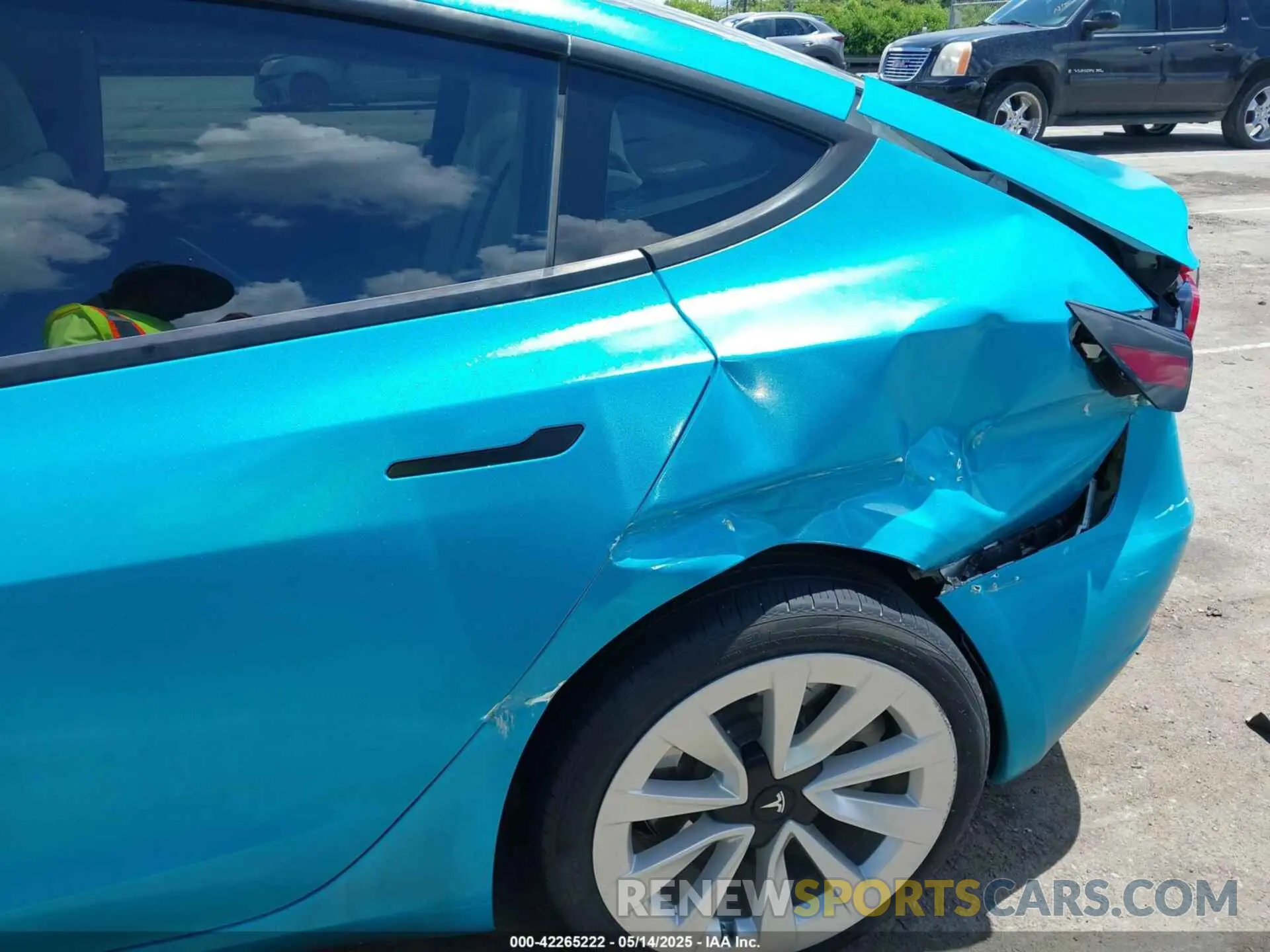 6 Фотография поврежденного автомобиля 5YJ3E1EB2MF990302 TESLA MODEL 3 2021