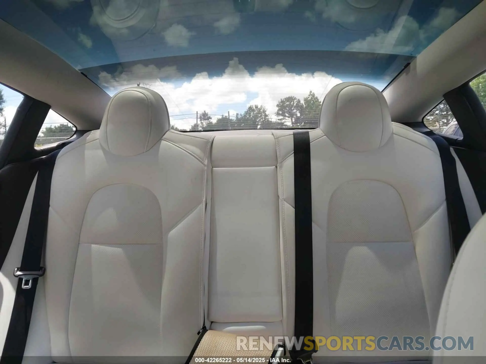 8 Фотография поврежденного автомобиля 5YJ3E1EB2MF990302 TESLA MODEL 3 2021
