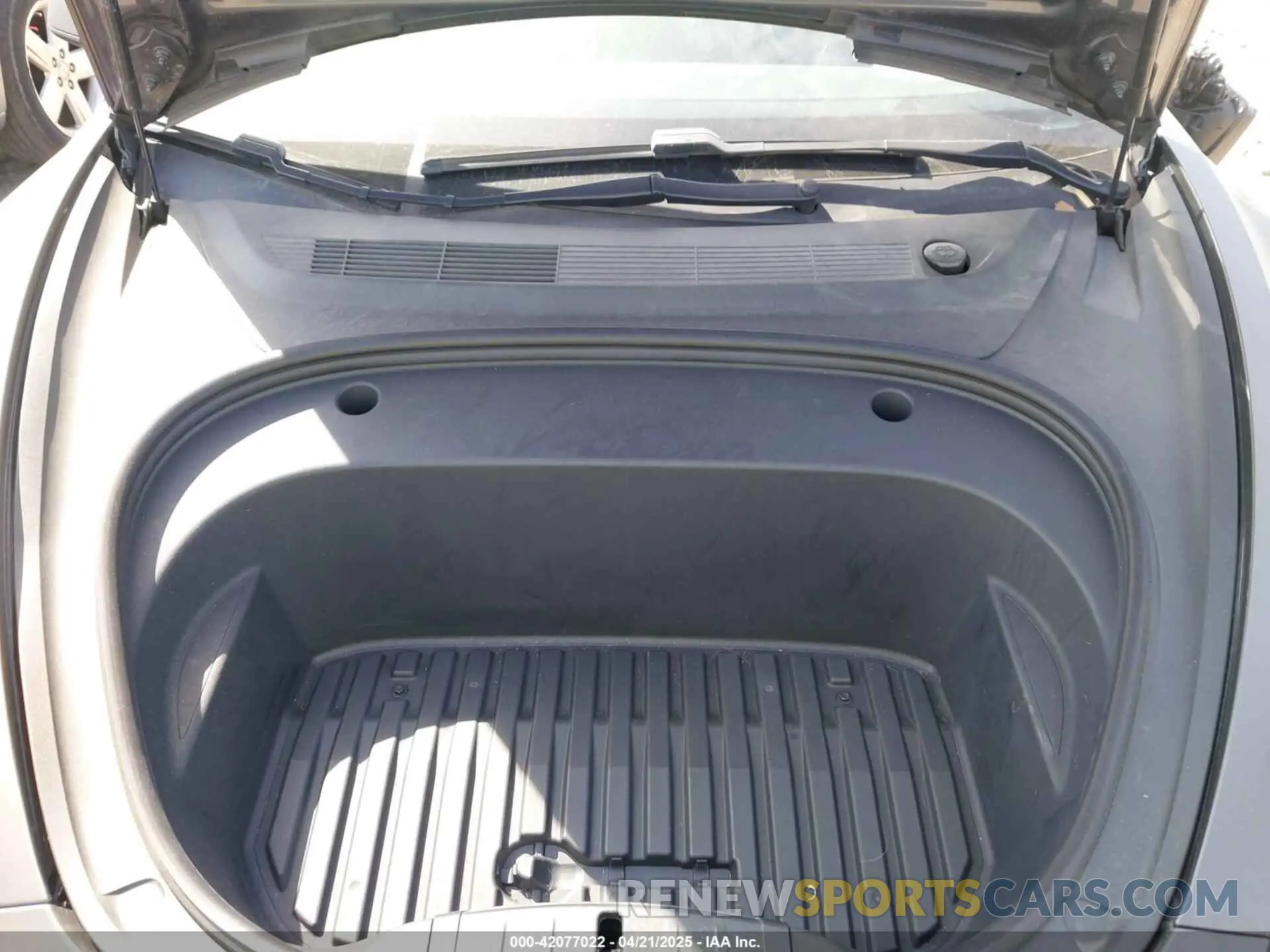 10 Фотография поврежденного автомобиля 5YJ3E1EB3MF014884 TESLA MODEL 3 2021