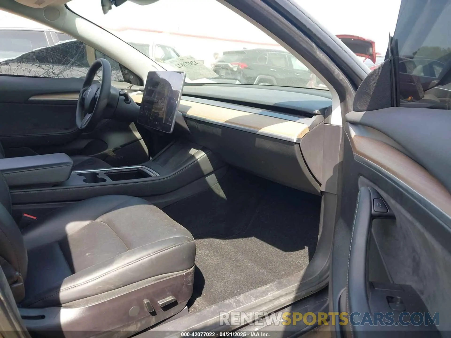 5 Фотография поврежденного автомобиля 5YJ3E1EB3MF014884 TESLA MODEL 3 2021