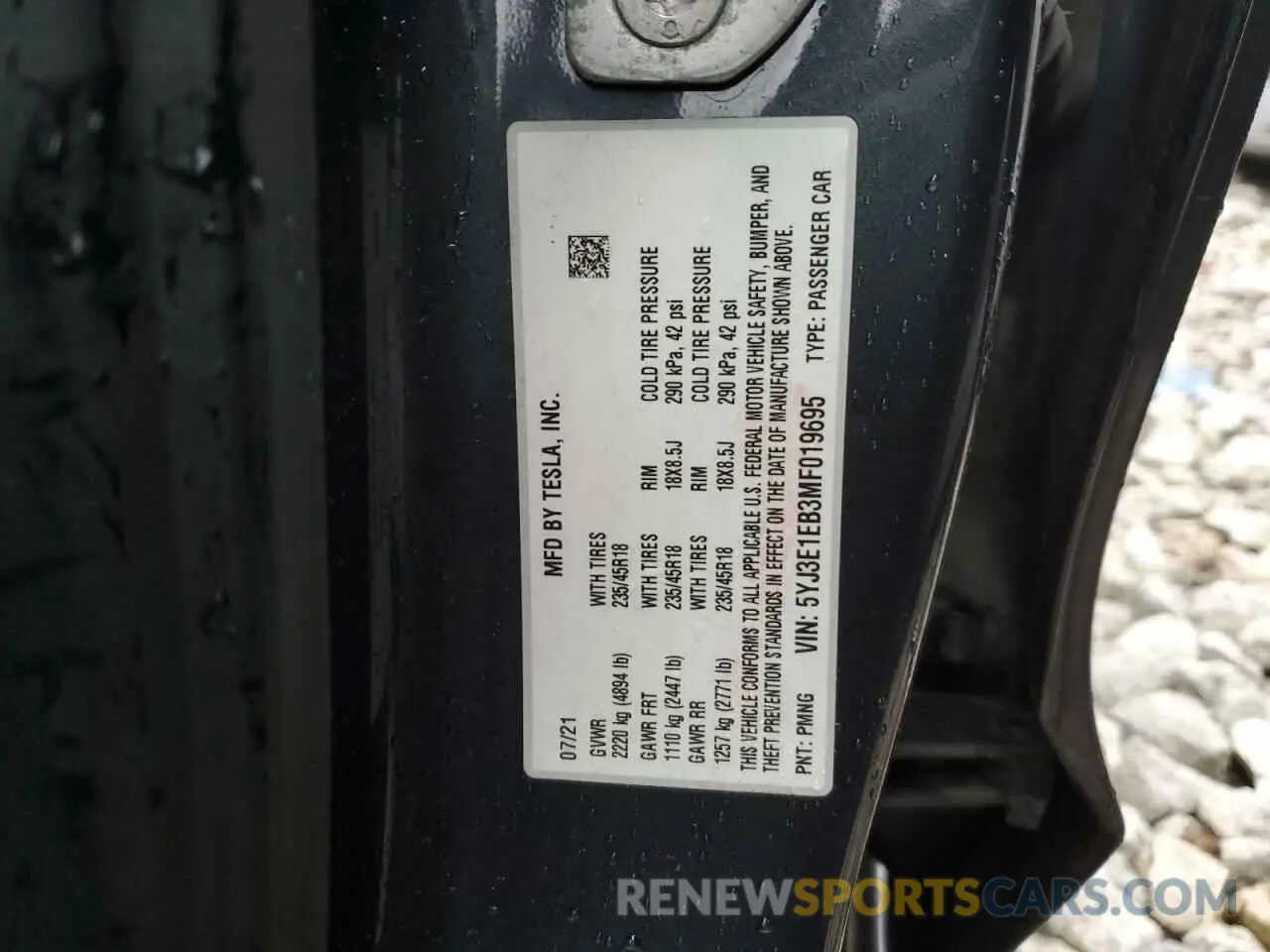 12 Photograph of a damaged car 5YJ3E1EB3MF019695 TESLA MODEL 3 2021