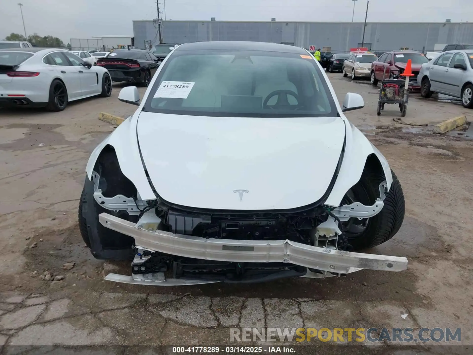 13 Photograph of a damaged car 5YJ3E1EB3MF059713 TESLA MODEL 3 2021