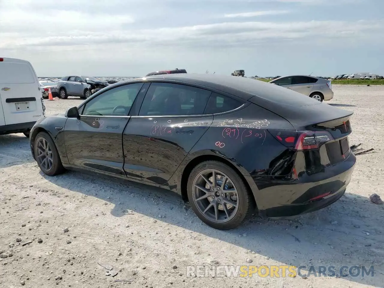 2 Фотография поврежденного автомобиля 5YJ3E1EB3MF848931 TESLA MODEL 3 2021