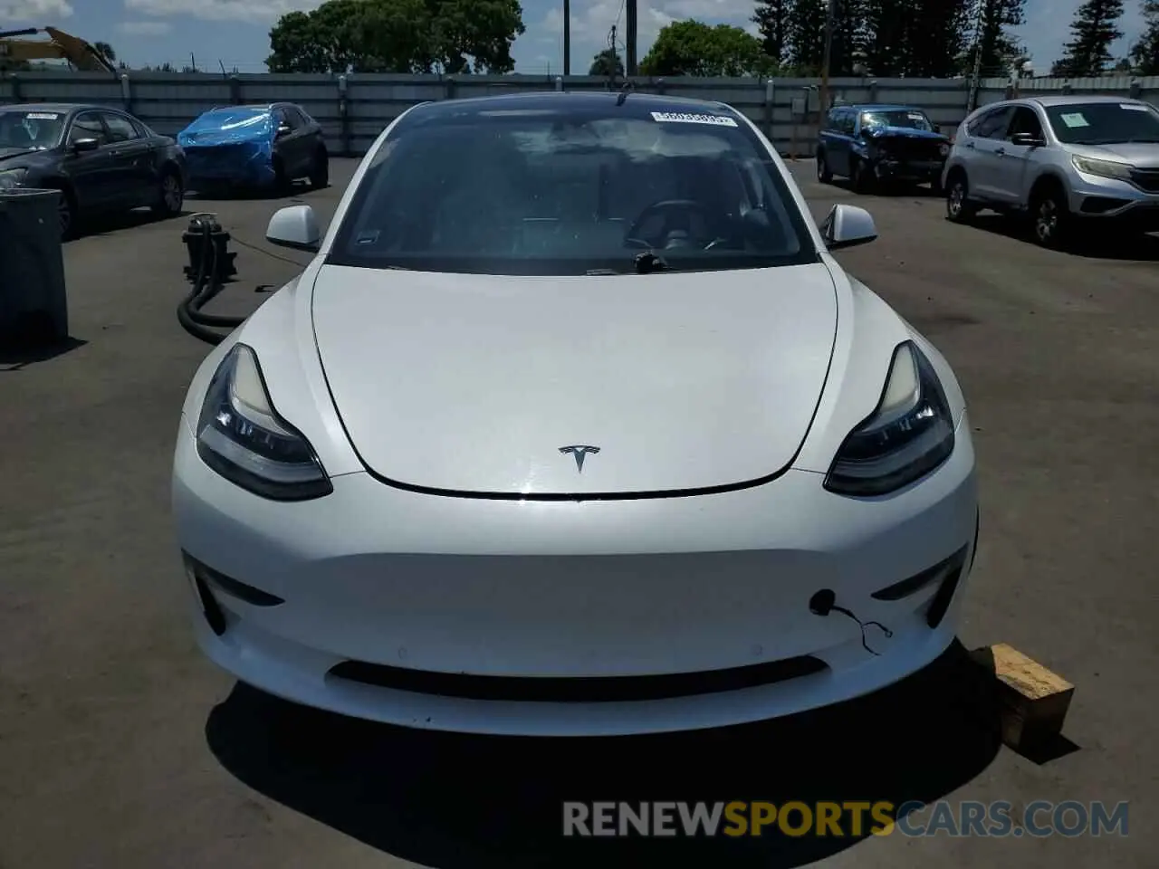 5 Photograph of a damaged car 5YJ3E1EB3MF855944 TESLA MODEL 3 2021