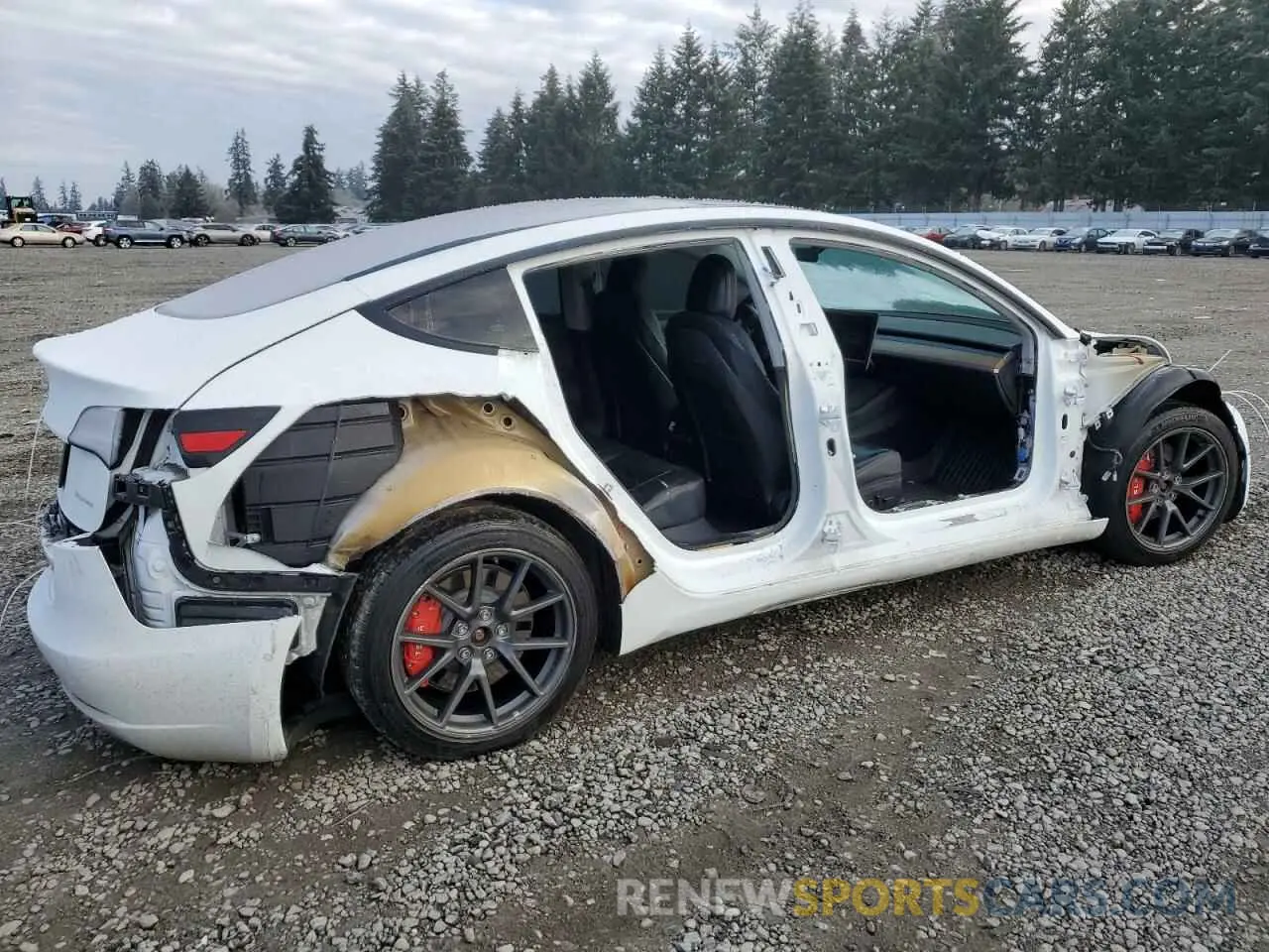 3 Photograph of a damaged car 5YJ3E1EB3MF927628 TESLA MODEL 3 2021