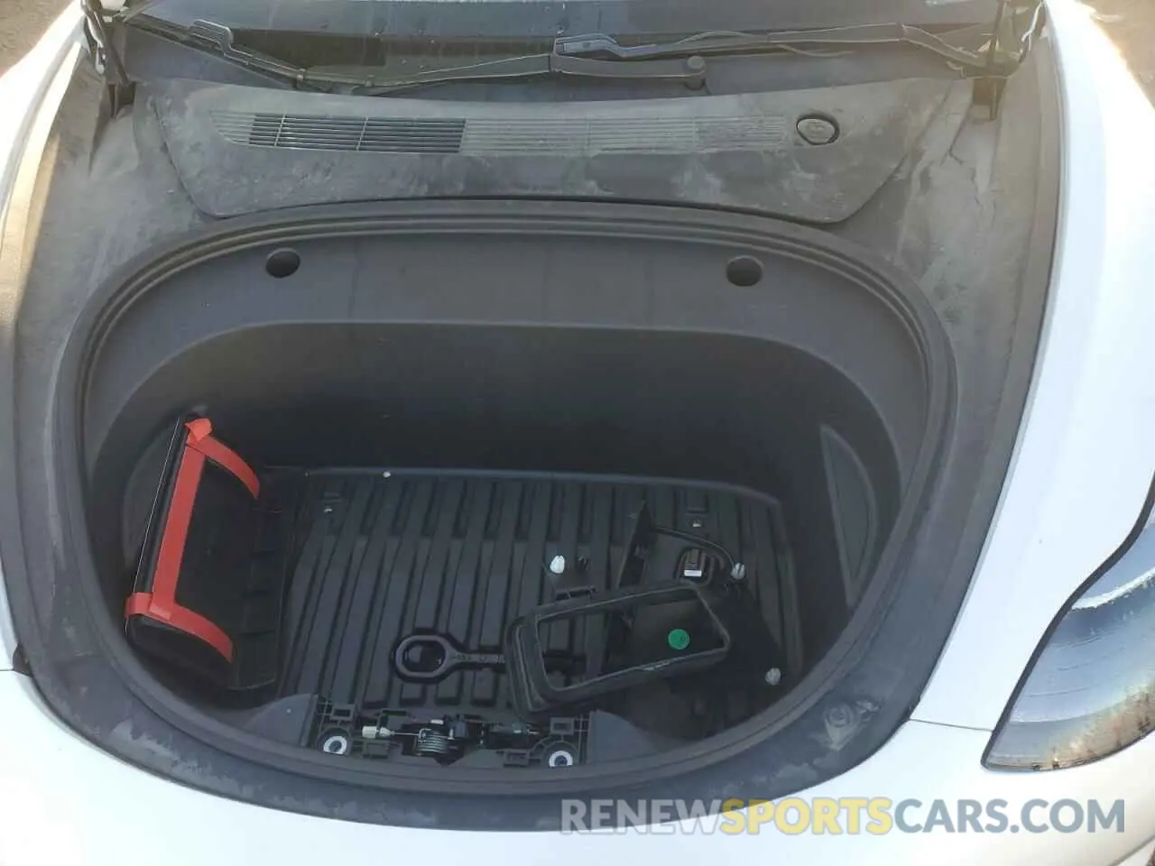 11 Photograph of a damaged car 5YJ3E1EB3MF975484 TESLA MODEL 3 2021