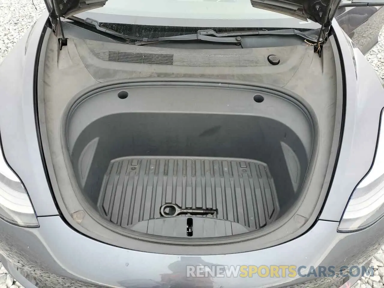 11 Фотография поврежденного автомобиля 5YJ3E1EB3MF978630 TESLA MODEL 3 2021