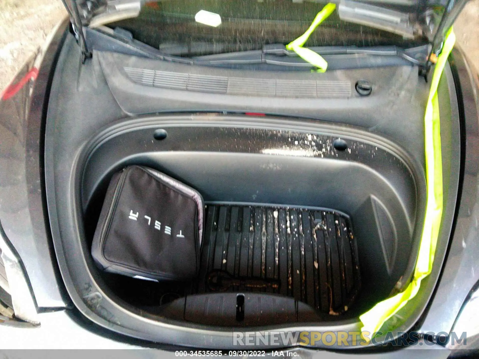 10 Photograph of a damaged car 5YJ3E1EB3MF992852 TESLA MODEL 3 2021