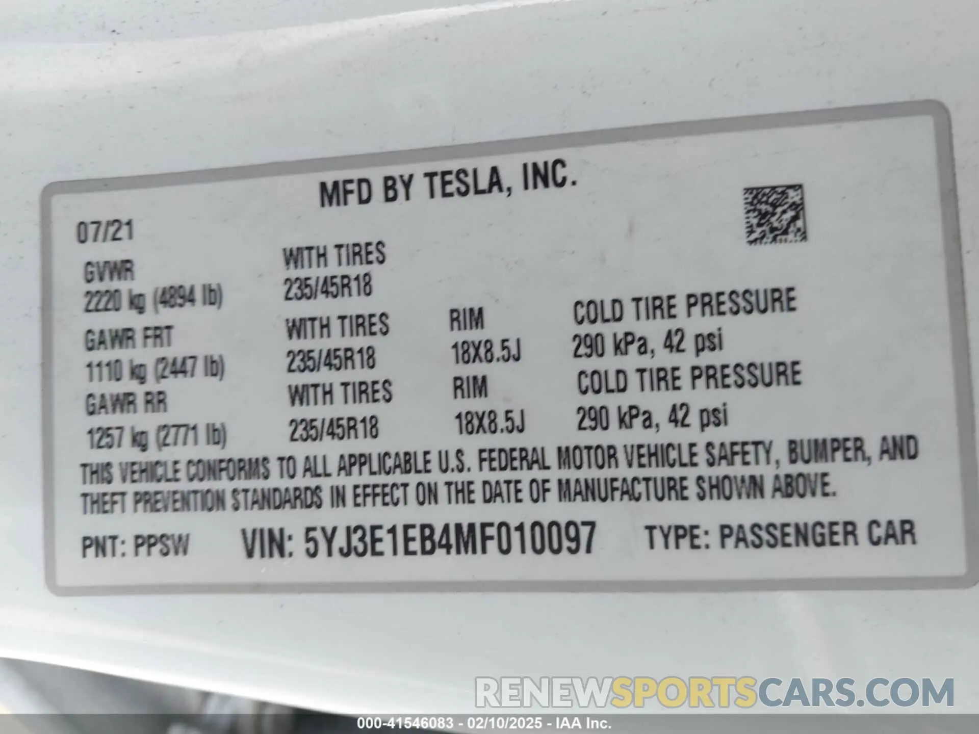9 Photograph of a damaged car 5YJ3E1EB4MF010097 TESLA MODEL 3 2021