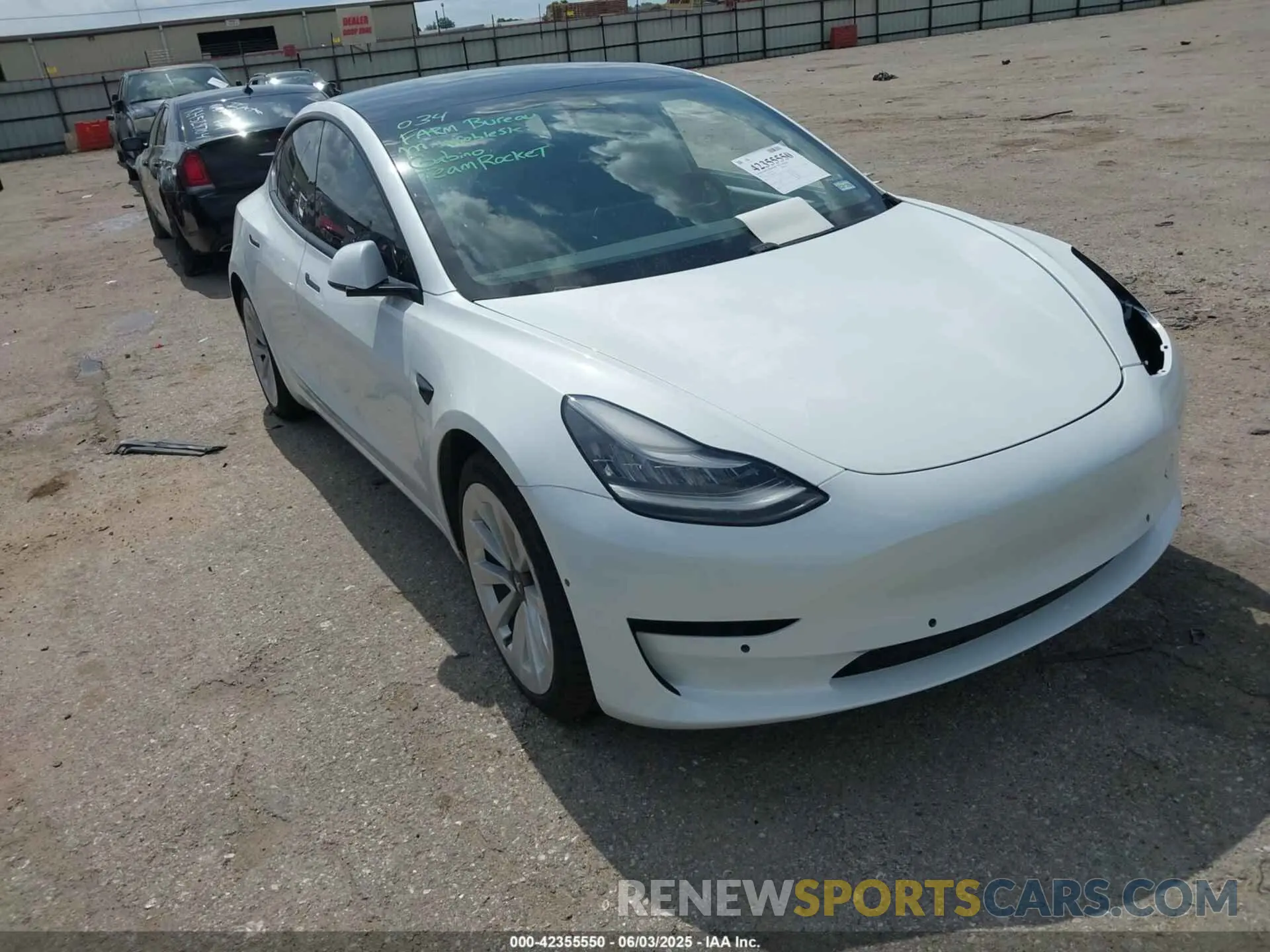 1 Фотография поврежденного автомобиля 5YJ3E1EB4MF850459 TESLA MODEL 3 2021