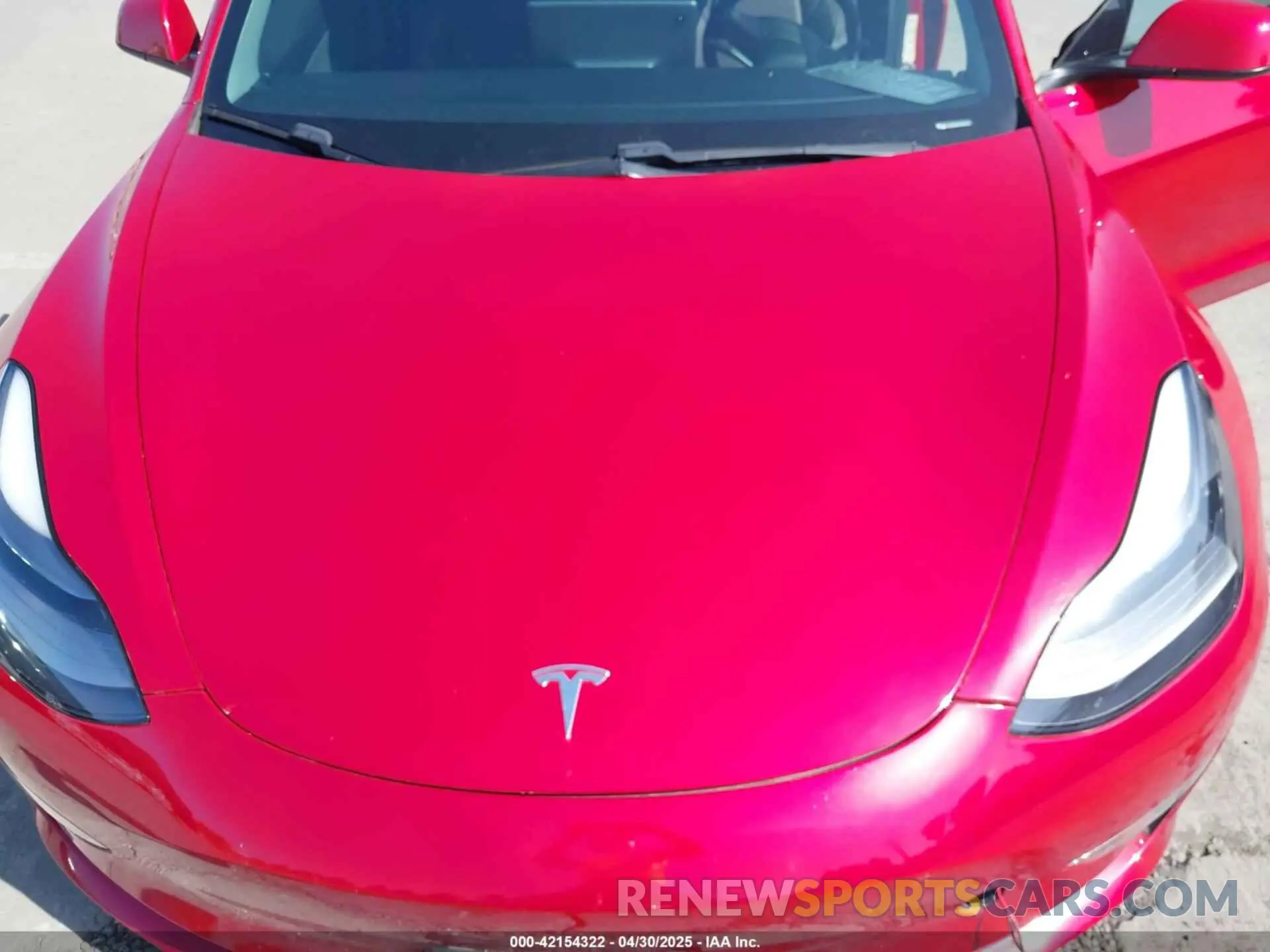 10 Photograph of a damaged car 5YJ3E1EB4MF936743 TESLA MODEL 3 2021
