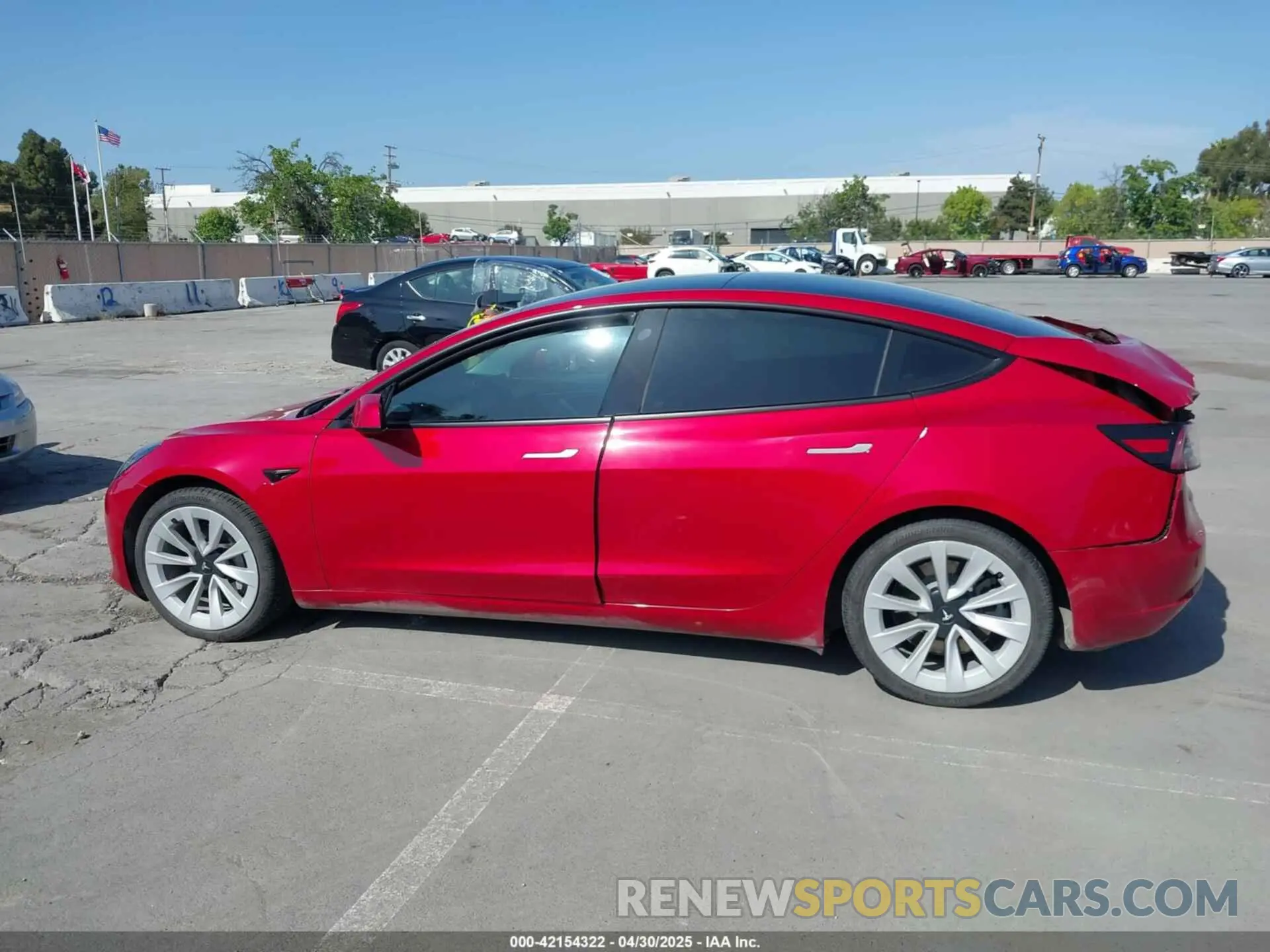 14 Photograph of a damaged car 5YJ3E1EB4MF936743 TESLA MODEL 3 2021