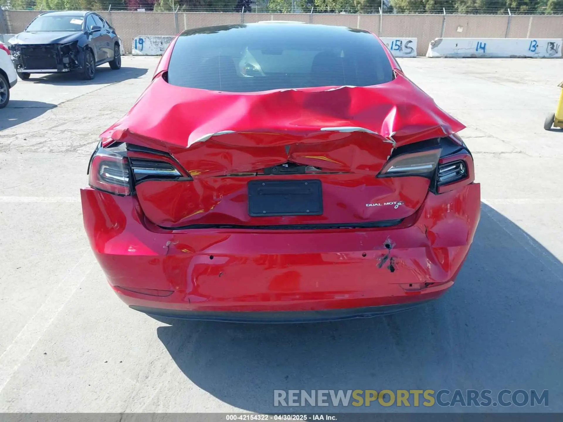 6 Photograph of a damaged car 5YJ3E1EB4MF936743 TESLA MODEL 3 2021