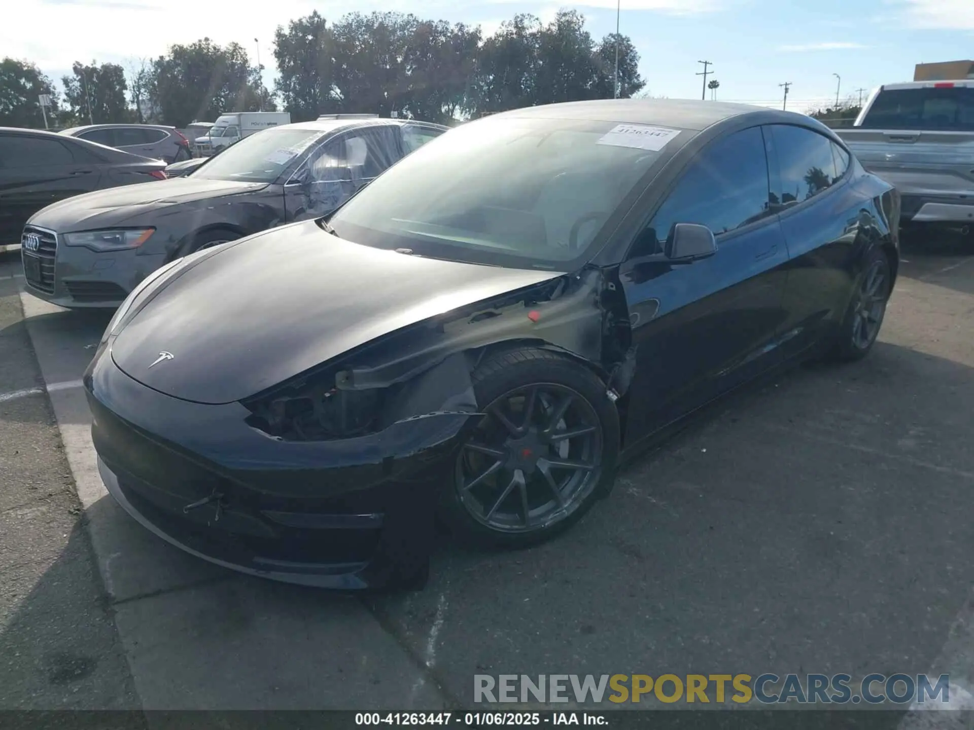 2 Photograph of a damaged car 5YJ3E1EB5MF004325 TESLA MODEL 3 2021