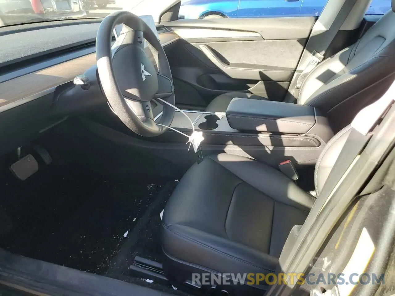 7 Photograph of a damaged car 5YJ3E1EB5MF075900 TESLA MODEL 3 2021