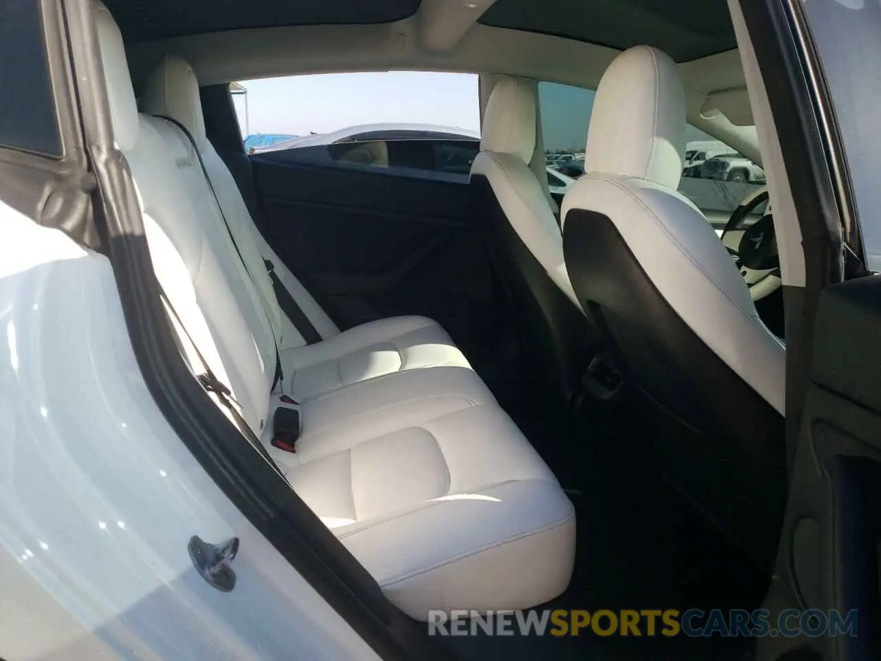 11 Фотография поврежденного автомобиля 5YJ3E1EB5MF086962 TESLA MODEL 3 2021