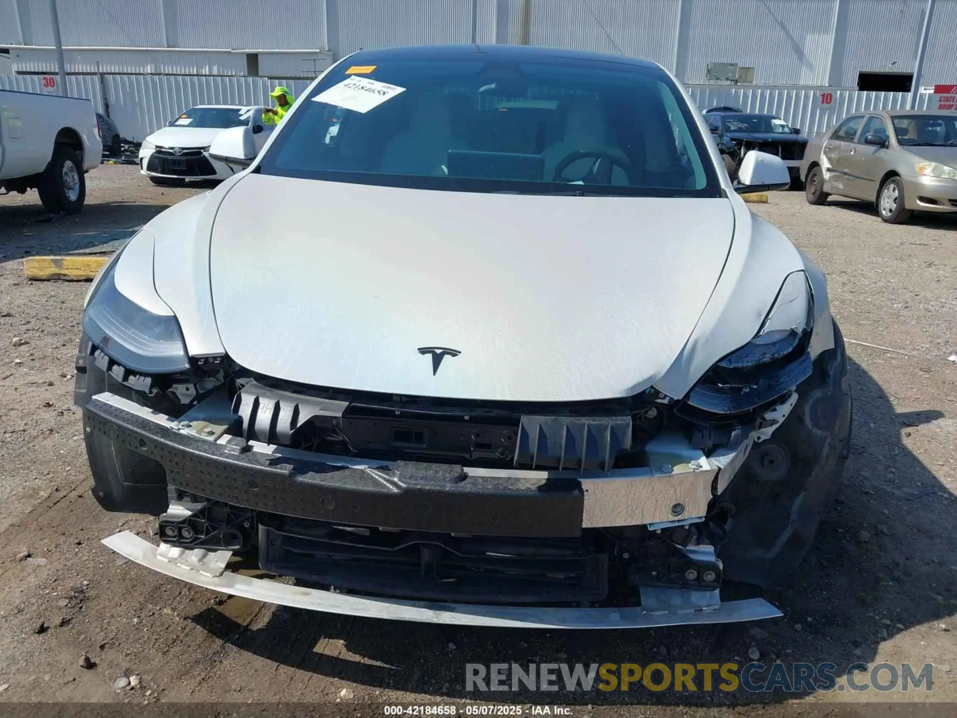 11 Photograph of a damaged car 5YJ3E1EB5MF091434 TESLA MODEL 3 2021