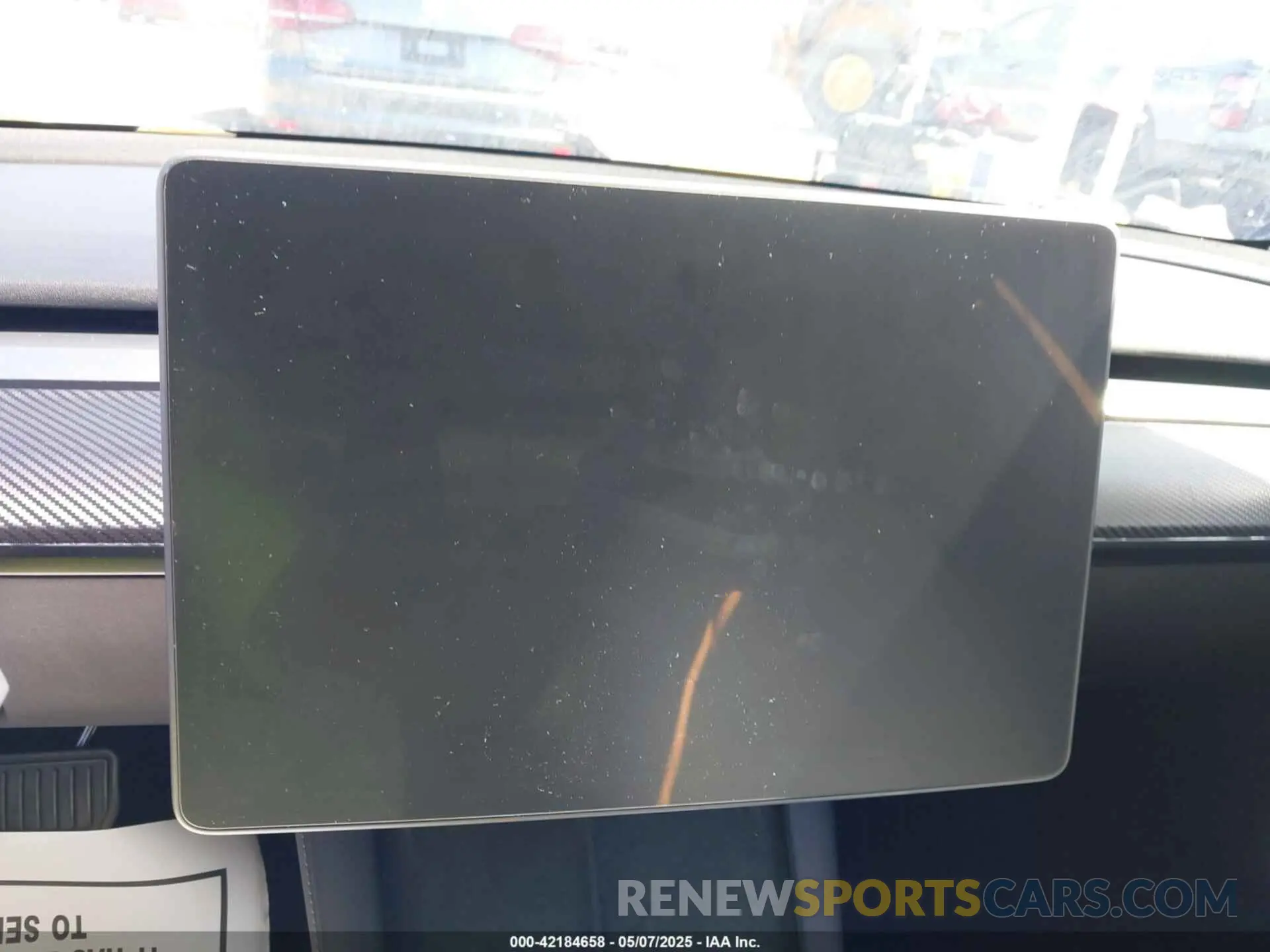 17 Photograph of a damaged car 5YJ3E1EB5MF091434 TESLA MODEL 3 2021
