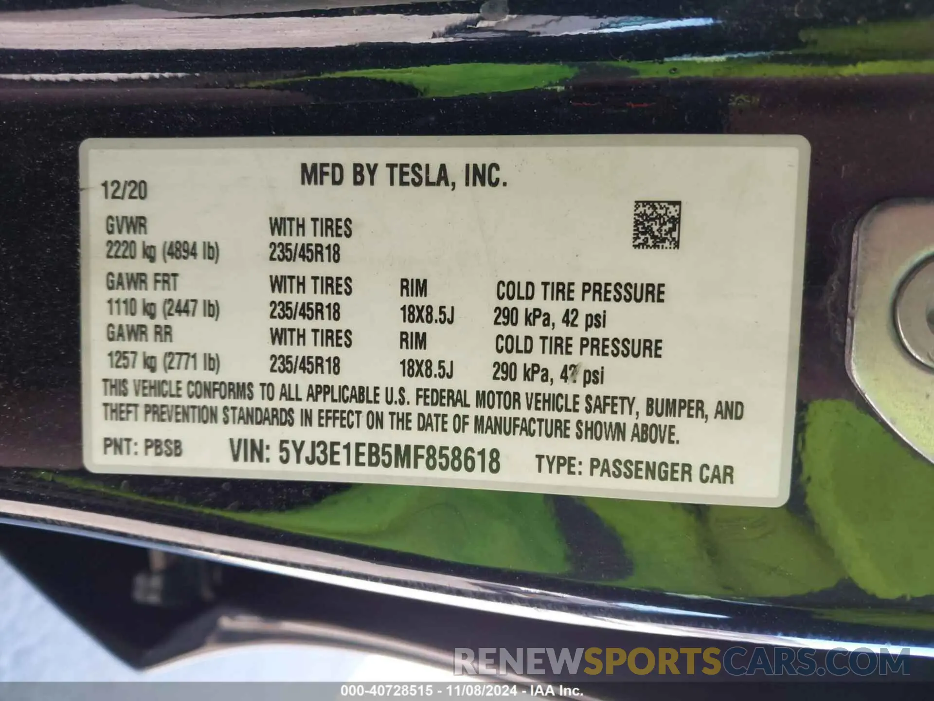 9 Photograph of a damaged car 5YJ3E1EB5MF858618 TESLA MODEL 3 2021