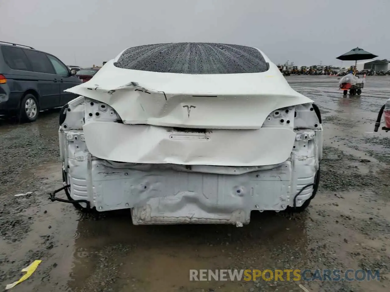 6 Photograph of a damaged car 5YJ3E1EB5MF874317 TESLA MODEL 3 2021