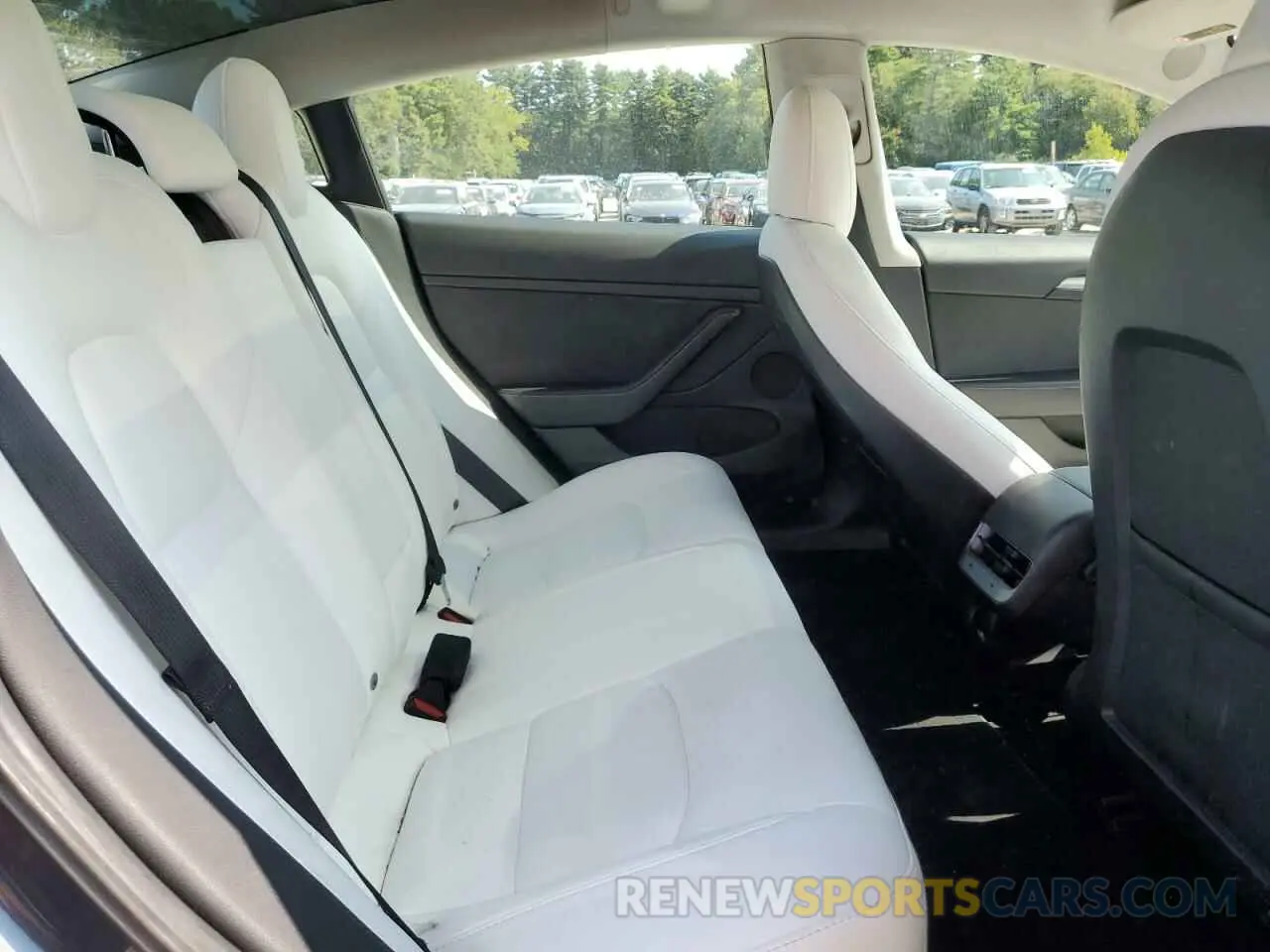 10 Фотография поврежденного автомобиля 5YJ3E1EB5MF980704 TESLA MODEL 3 2021