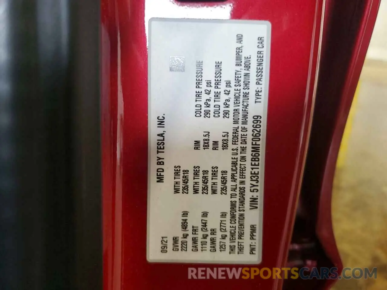 12 Photograph of a damaged car 5YJ3E1EB6MF062699 TESLA MODEL 3 2021