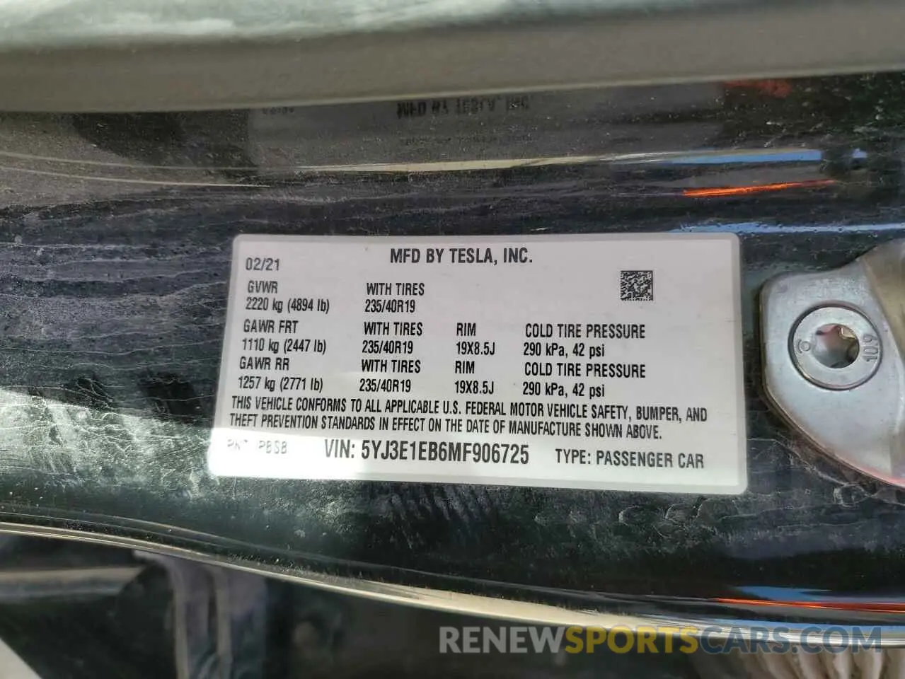 13 Photograph of a damaged car 5YJ3E1EB6MF906725 TESLA MODEL 3 2021
