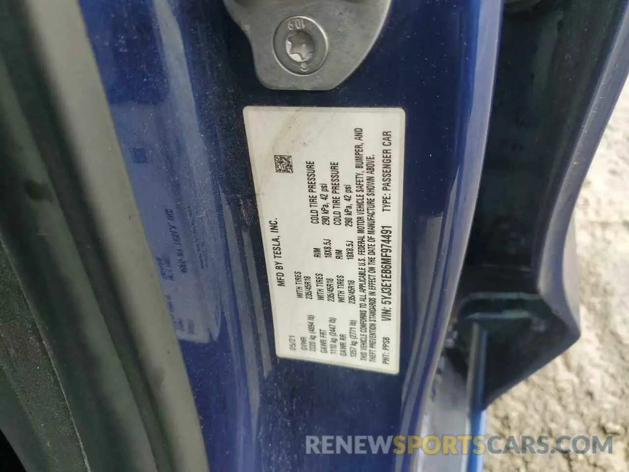 12 Photograph of a damaged car 5YJ3E1EB6MF974491 TESLA MODEL 3 2021