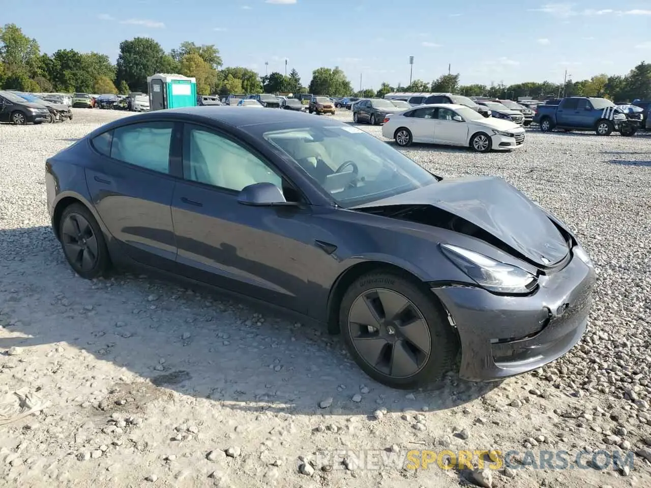 4 Photograph of a damaged car 5YJ3E1EB6MF974846 TESLA MODEL 3 2021