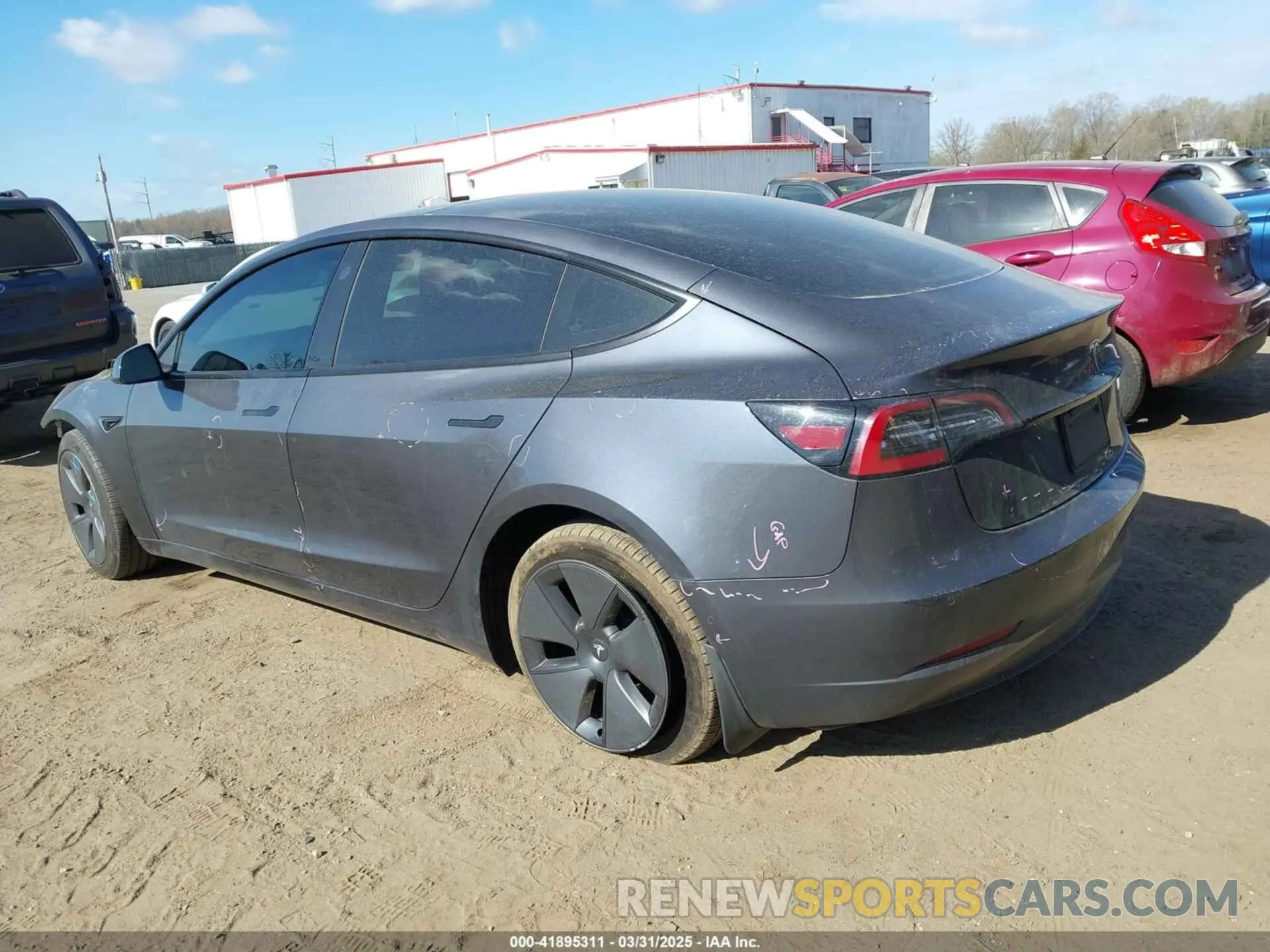 3 Фотография поврежденного автомобиля 5YJ3E1EB7MF050917 TESLA MODEL 3 2021