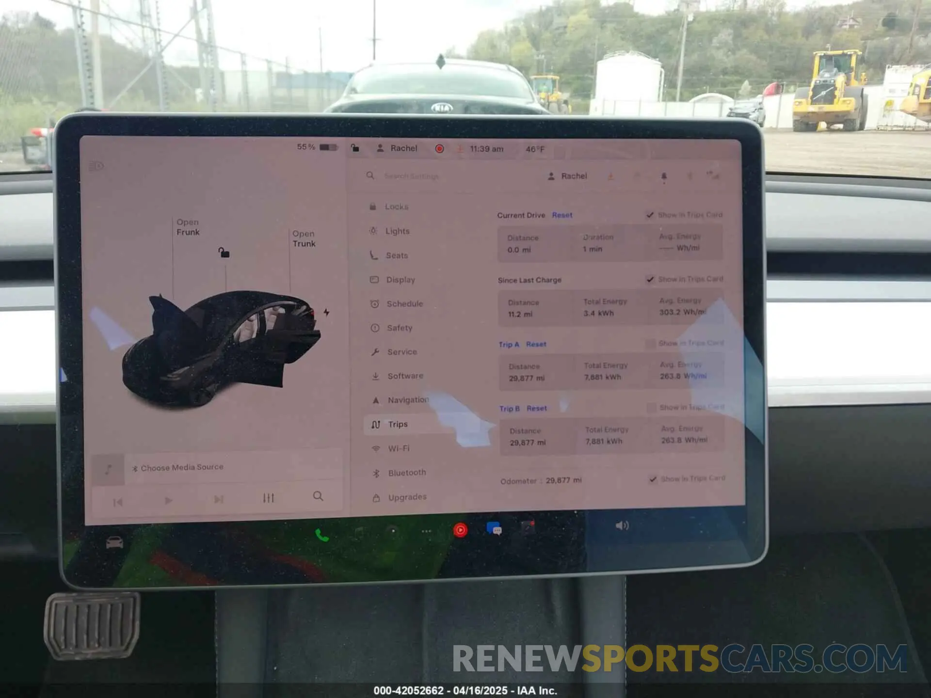18 Photograph of a damaged car 5YJ3E1EB7MF052988 TESLA MODEL 3 2021