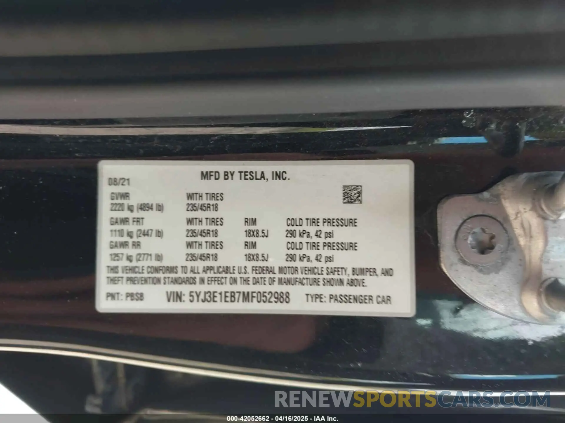 9 Photograph of a damaged car 5YJ3E1EB7MF052988 TESLA MODEL 3 2021