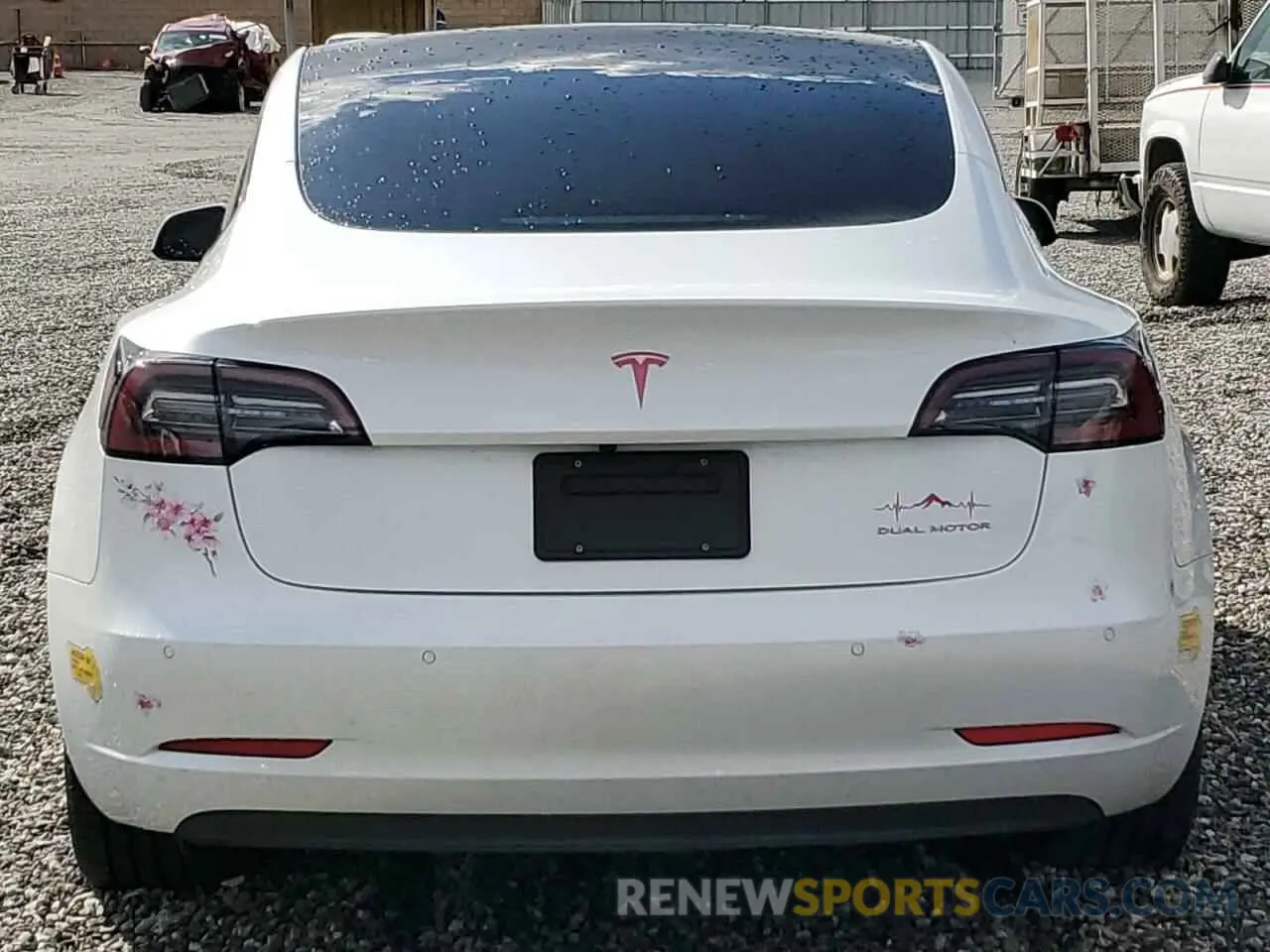 6 Фотография поврежденного автомобиля 5YJ3E1EB7MF060329 TESLA MODEL 3 2021
